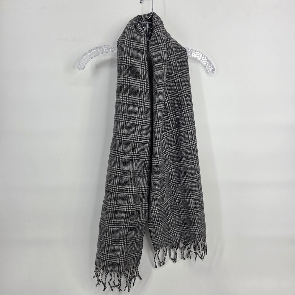 Saks Fifth Avenue Scarf OS Gray Glen Plaid Wool Made in Italy Fringed Academic